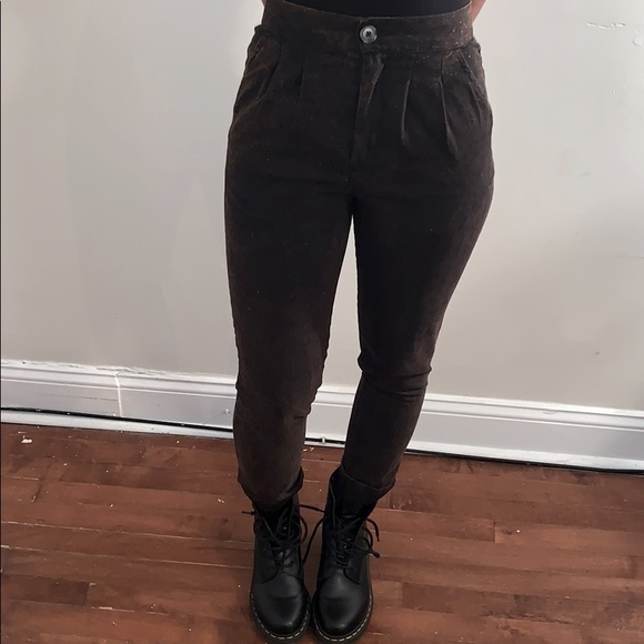 URBAN Renewal high rise pleated pant - Picture 6 of 7